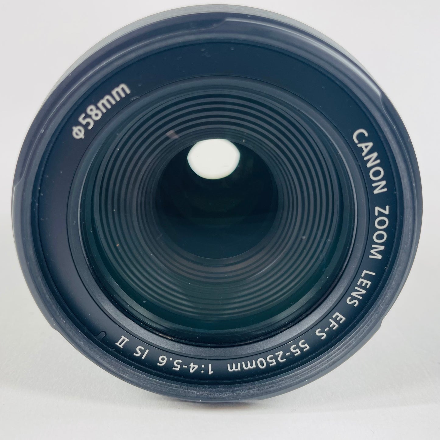 Canon EF-S 55-250mm f/4-5.6