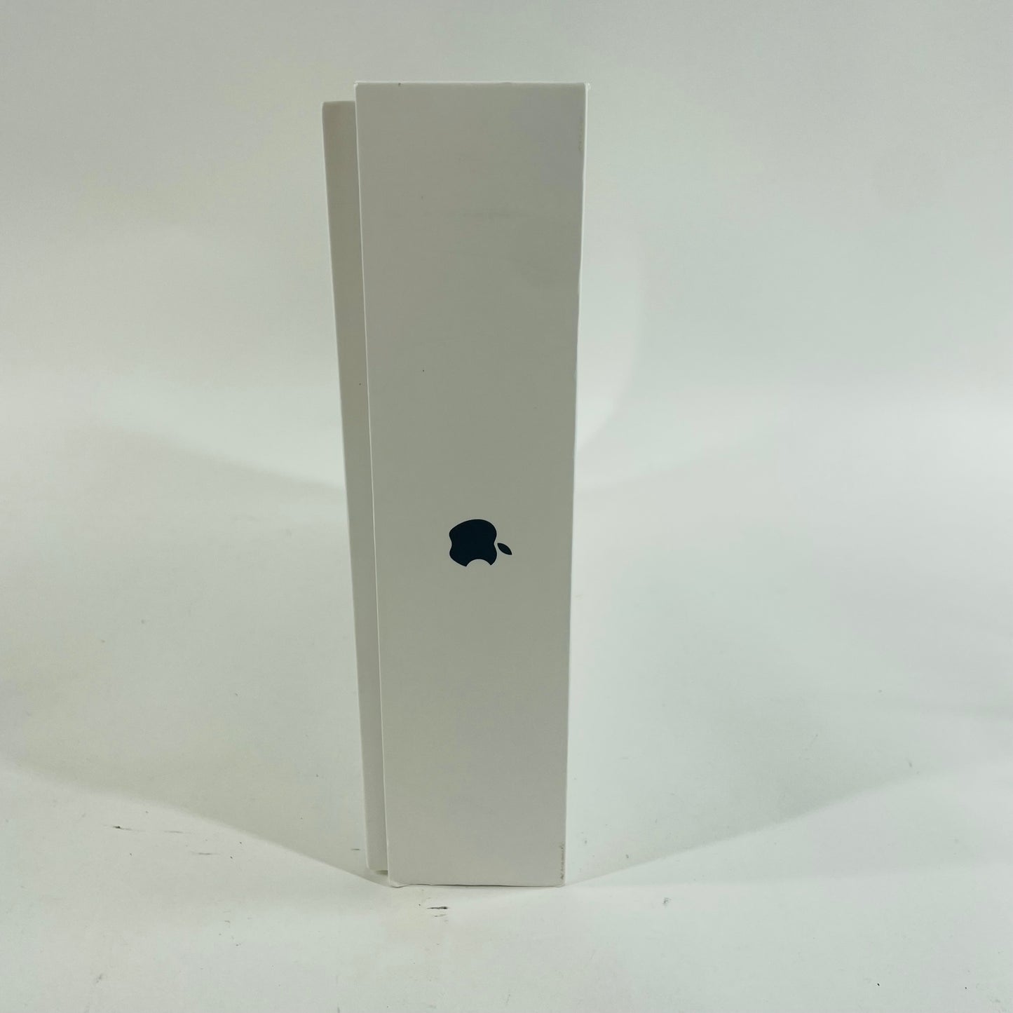 2019 Apple MacBook Pro 13.3" i5 1.4GHz 8GB RAM 128GB SSD Silver A2159