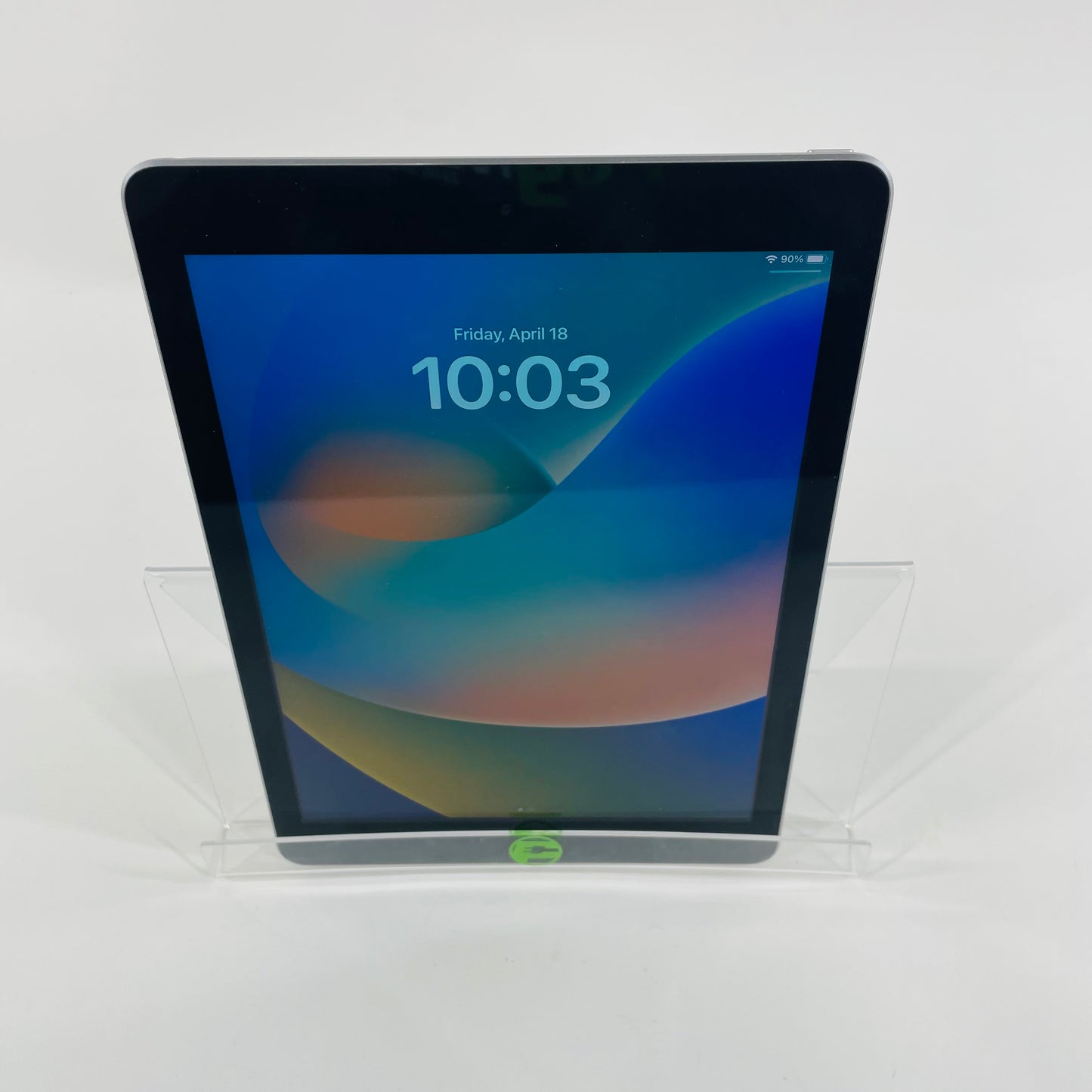 WiFi Only Apple iPad 5th Gen 128GB 16.7.1 SPACE GRAY MP2H2LL/A