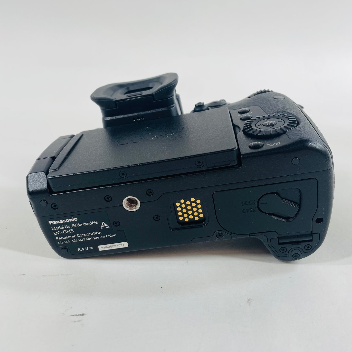 Panasonic Lumix DC-GH5 DC-GH5 20MP Mirrorless Camera Body Only