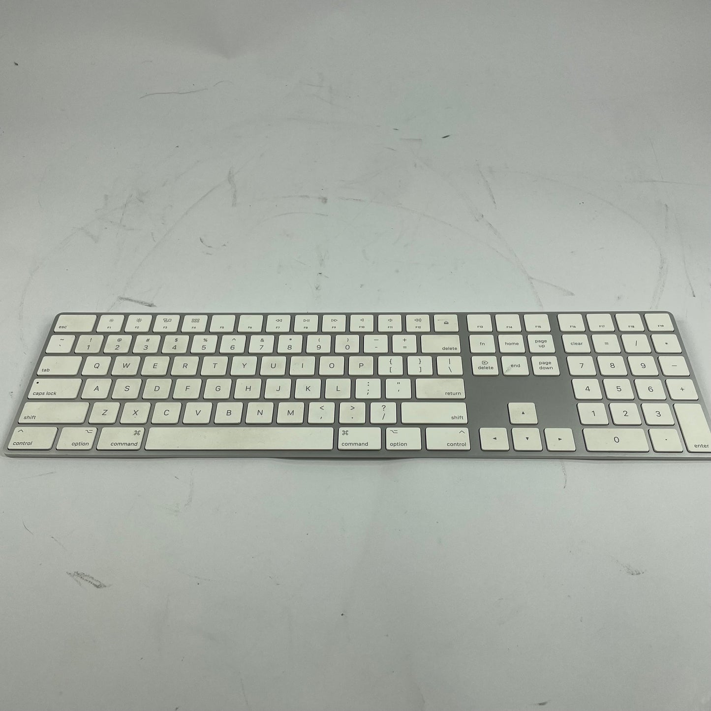 Apple Magic Keyboard with Numeric Keypad White