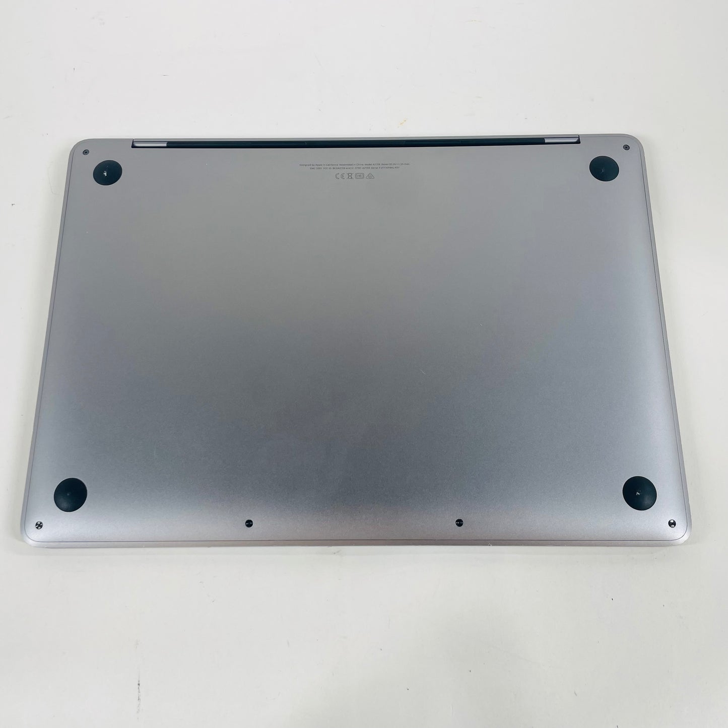 2019 Apple MacBook Pro 13.3" i5 1.4GHz 8GB RAM 128GB SSD Silver A2159