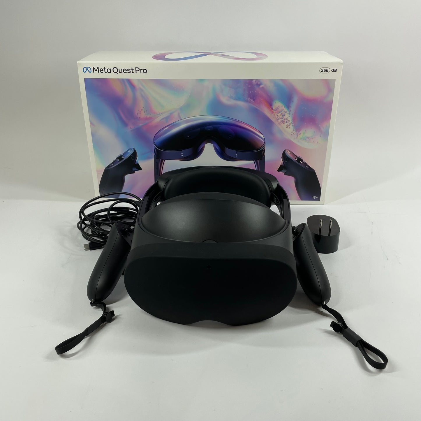 Meta Quest Pro 256GB Standalone All-in-One VR Headset DK94EC