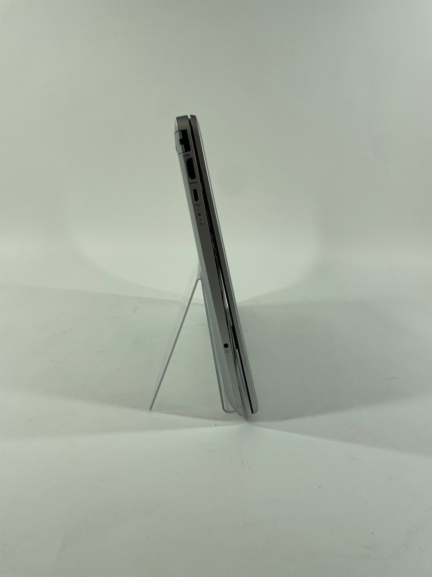 HP Laptop 15-gw0123od 15" Ryzen 3 3250U 3.5GHz 8GB RAM 1TB SSD