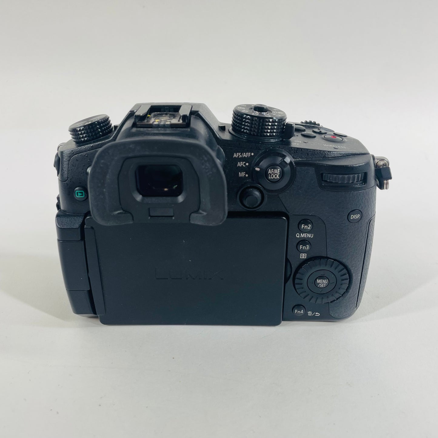 Panasonic Lumix DC-GH5 DC-GH5 20MP Mirrorless Camera Body Only