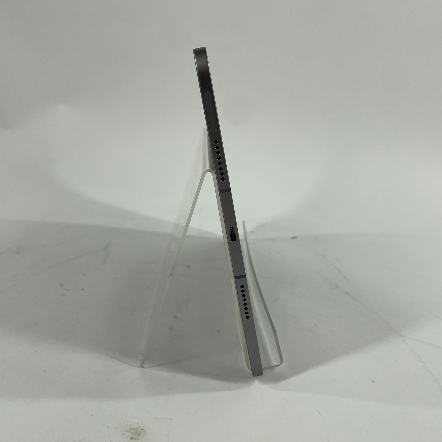 Unlocked Apple iPad Pro 11" 4th Gen 256GB Space Gray NP573LL/A