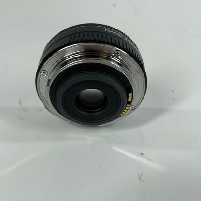 Canon EF-S 24mm f/2.8