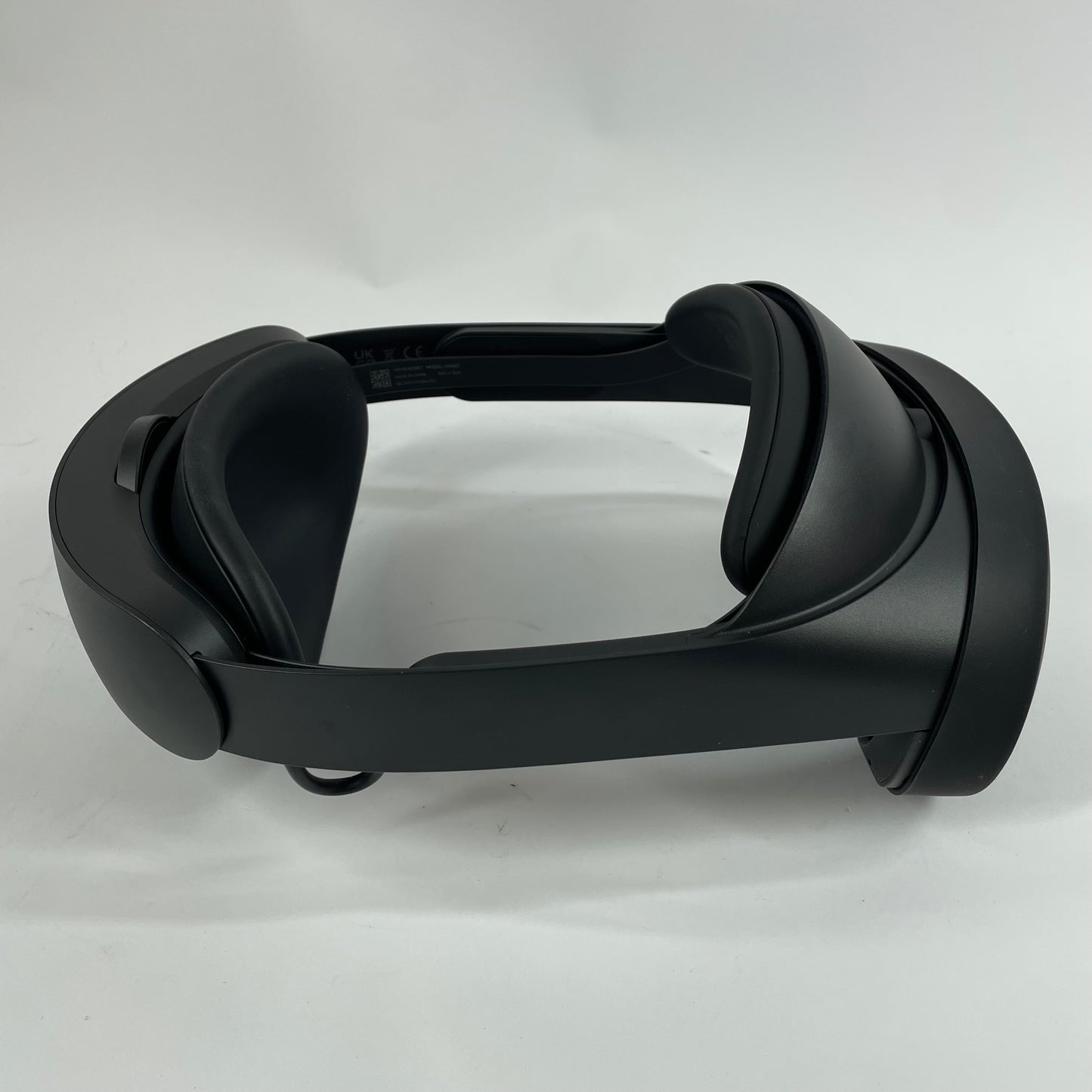 Meta Quest Pro 256GB Standalone All-in-One VR Headset DK94EC