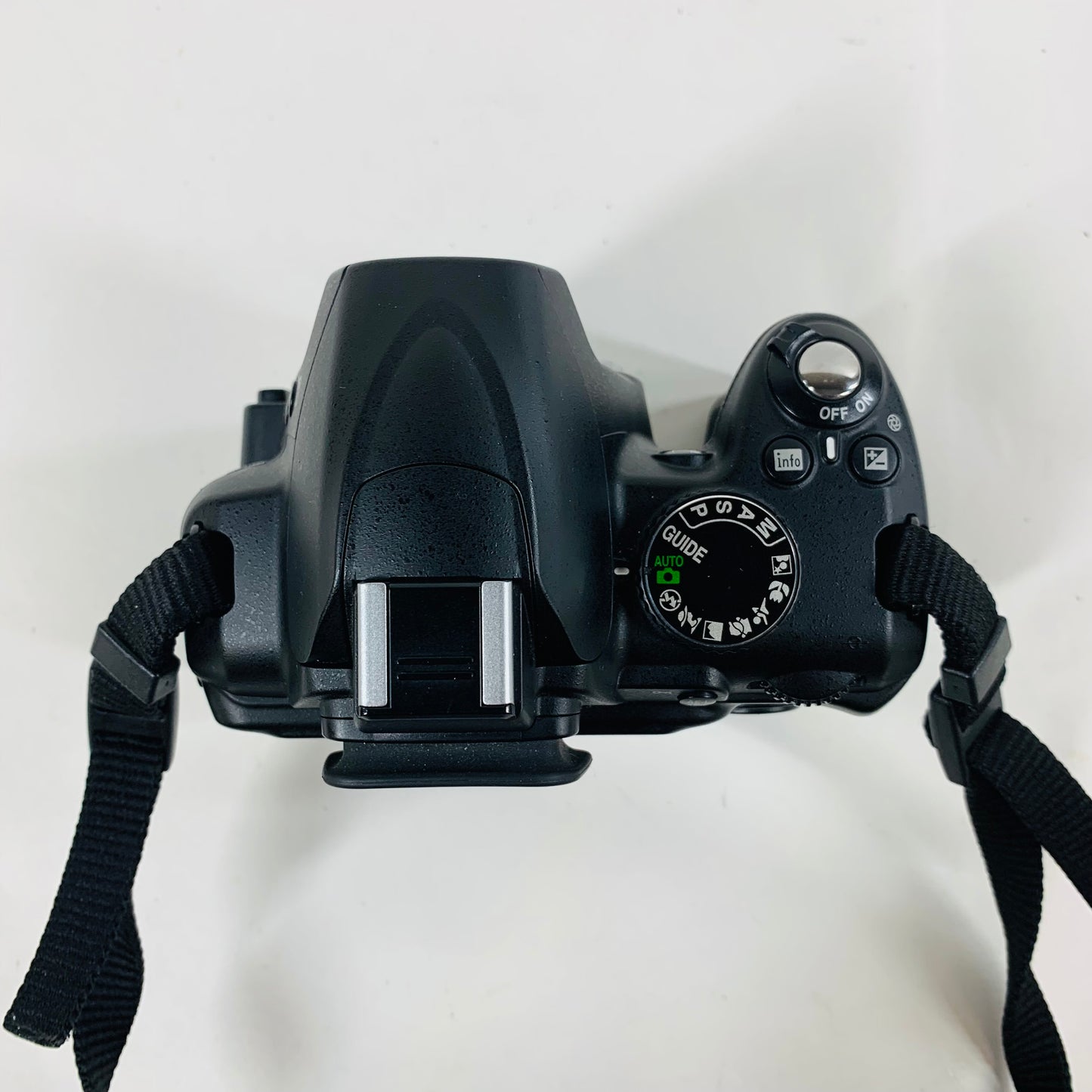 Nikon D3000 10.0MP Digital Camera