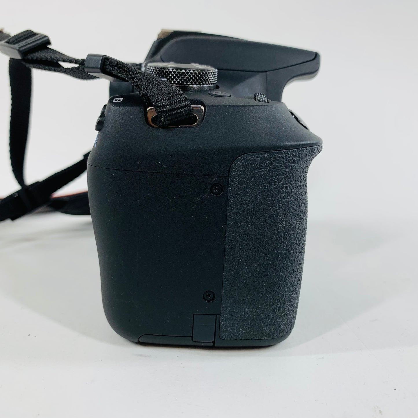 Canon EOS Rebel T7 24.1MP Digital SLR 9,386 Shutter Count