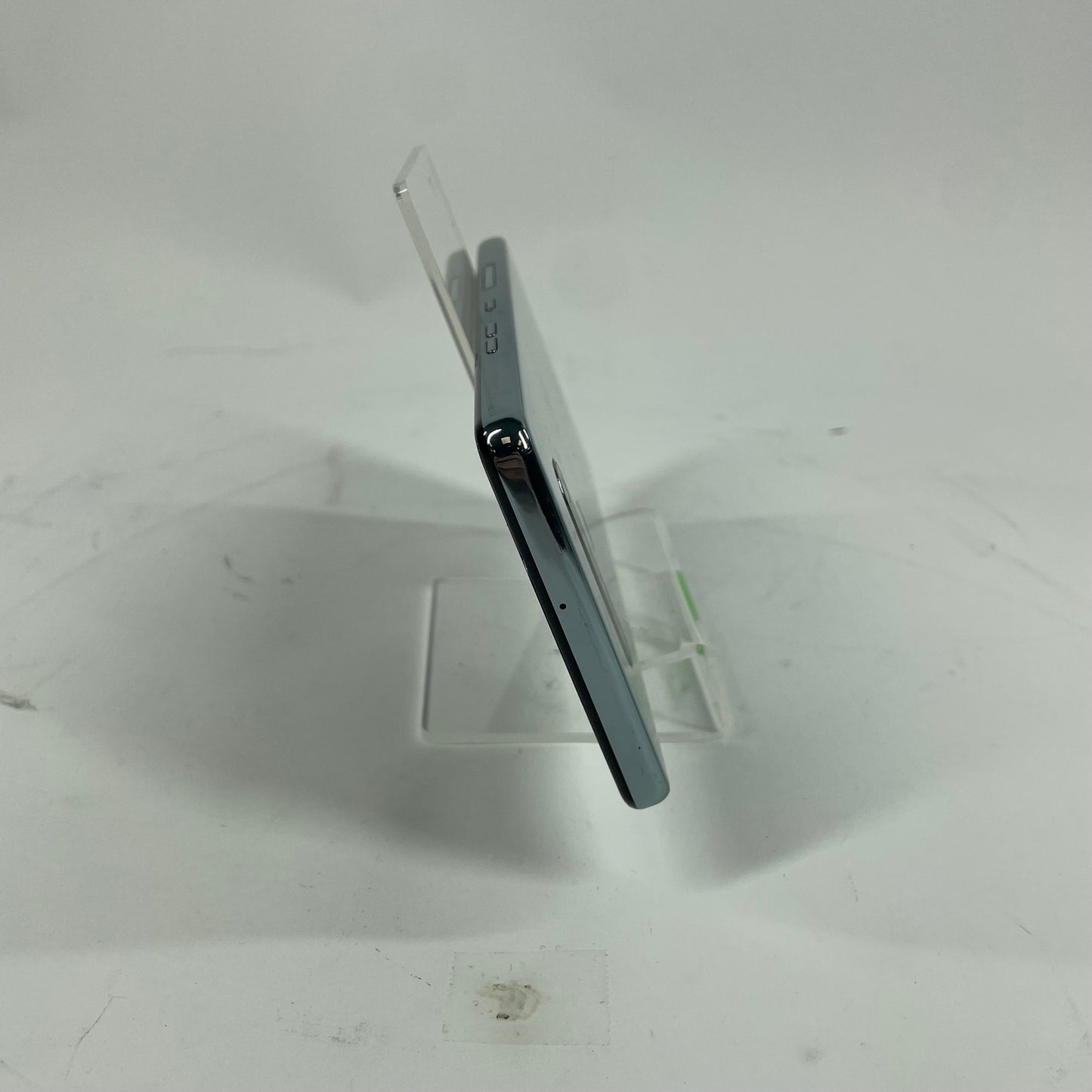 Broken Factory Unlocked LG G Pad 5 64GB 8.1.0 LM-Q730MM Cracked