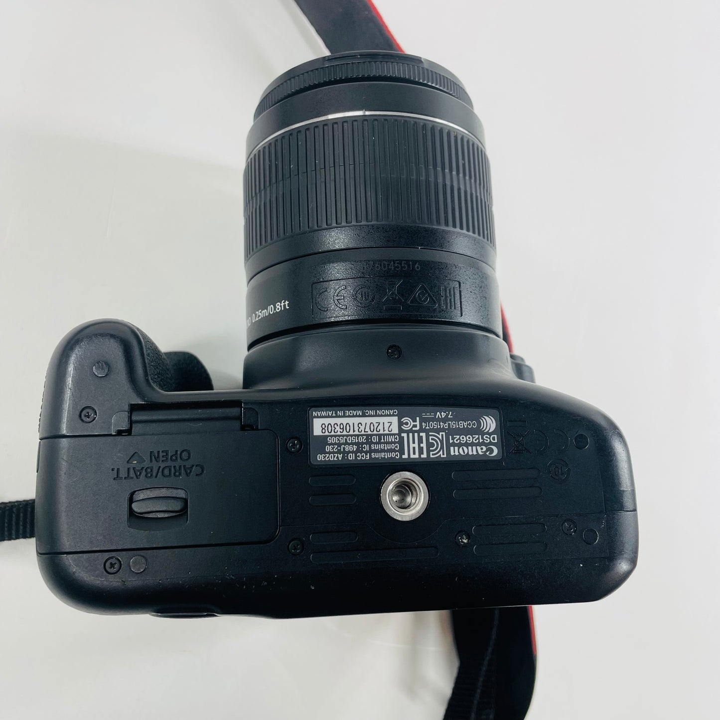 Canon EOS Rebel T6 18.0MP Digital SLR  w/ Lens