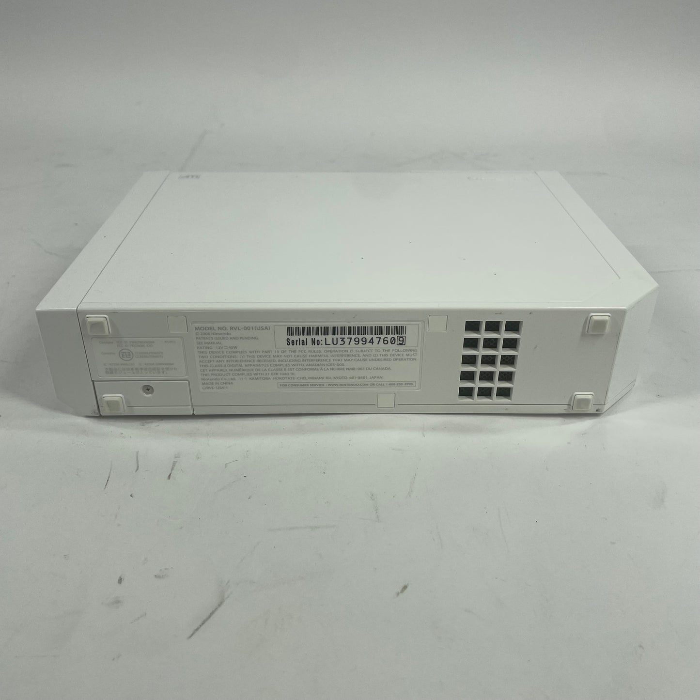 Nintendo Wii Bundle Video Game Console RVL-001 White
