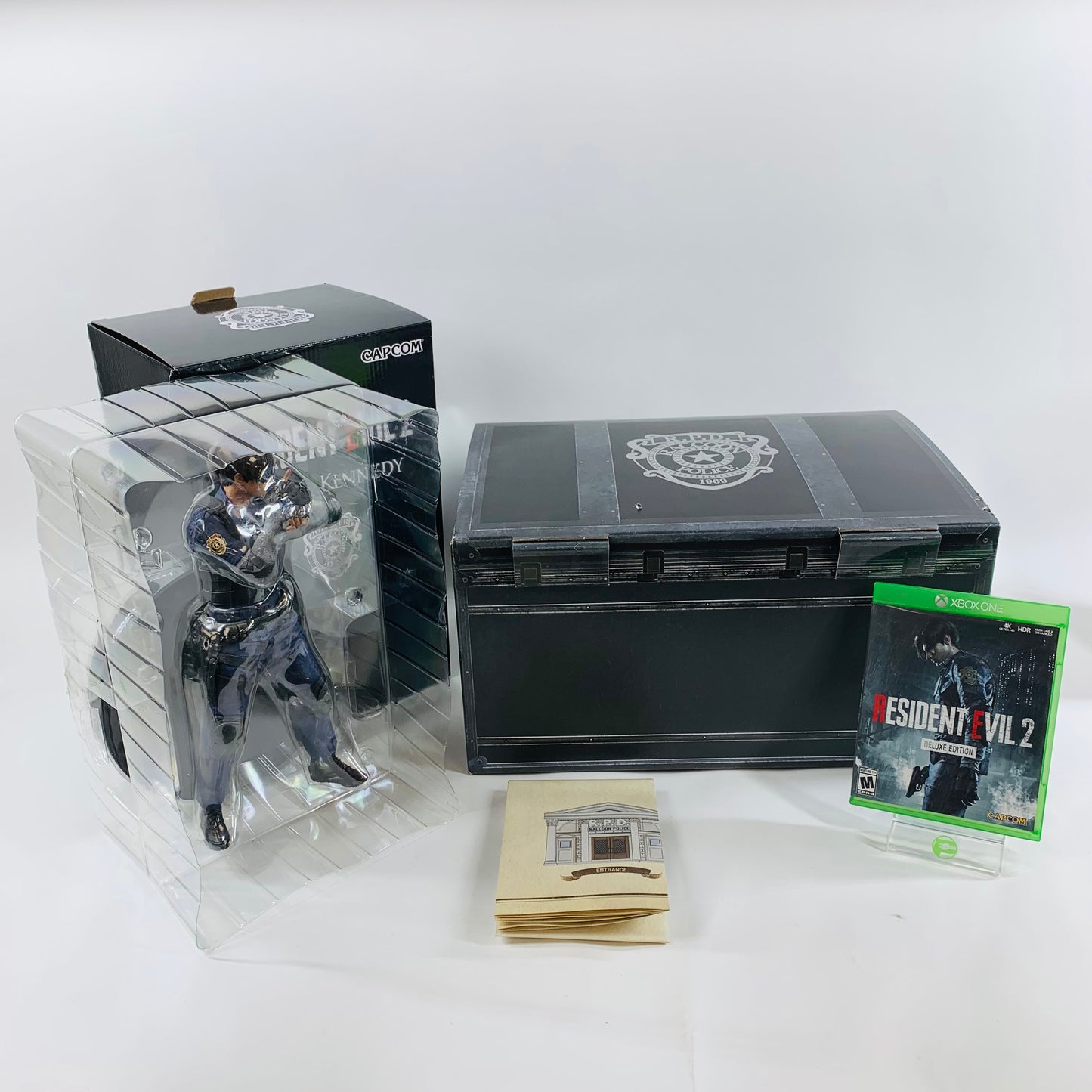 Resident Evil 2 [Deluxe Edition] (Microsoft Xbox One, 2019)
