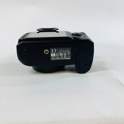 Nikon D3000 10.0MP Digital Camera