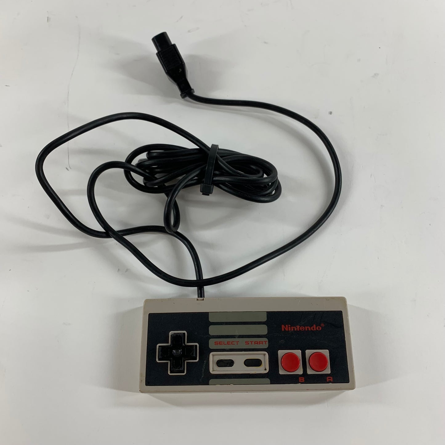 Nintendo Entertainment System NES Video Game Console NES-001 Gray