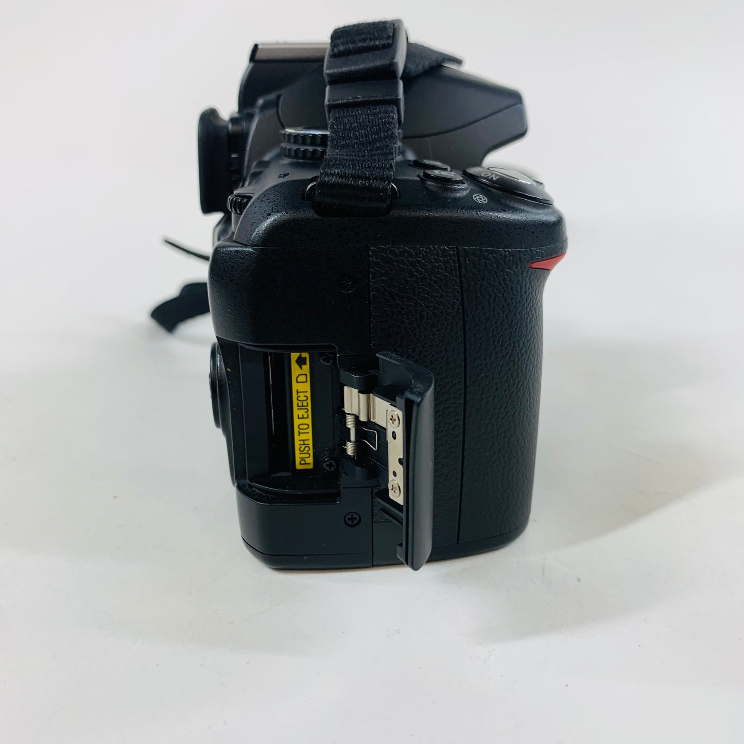 Nikon D3000 10.0MP Digital Camera