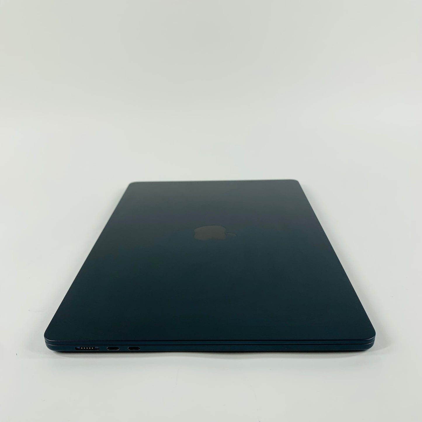 2024 Apple MacBook Air 15.3" M3 8C GPU 4.0GHz 8GB RAM 512GB SSD A3114