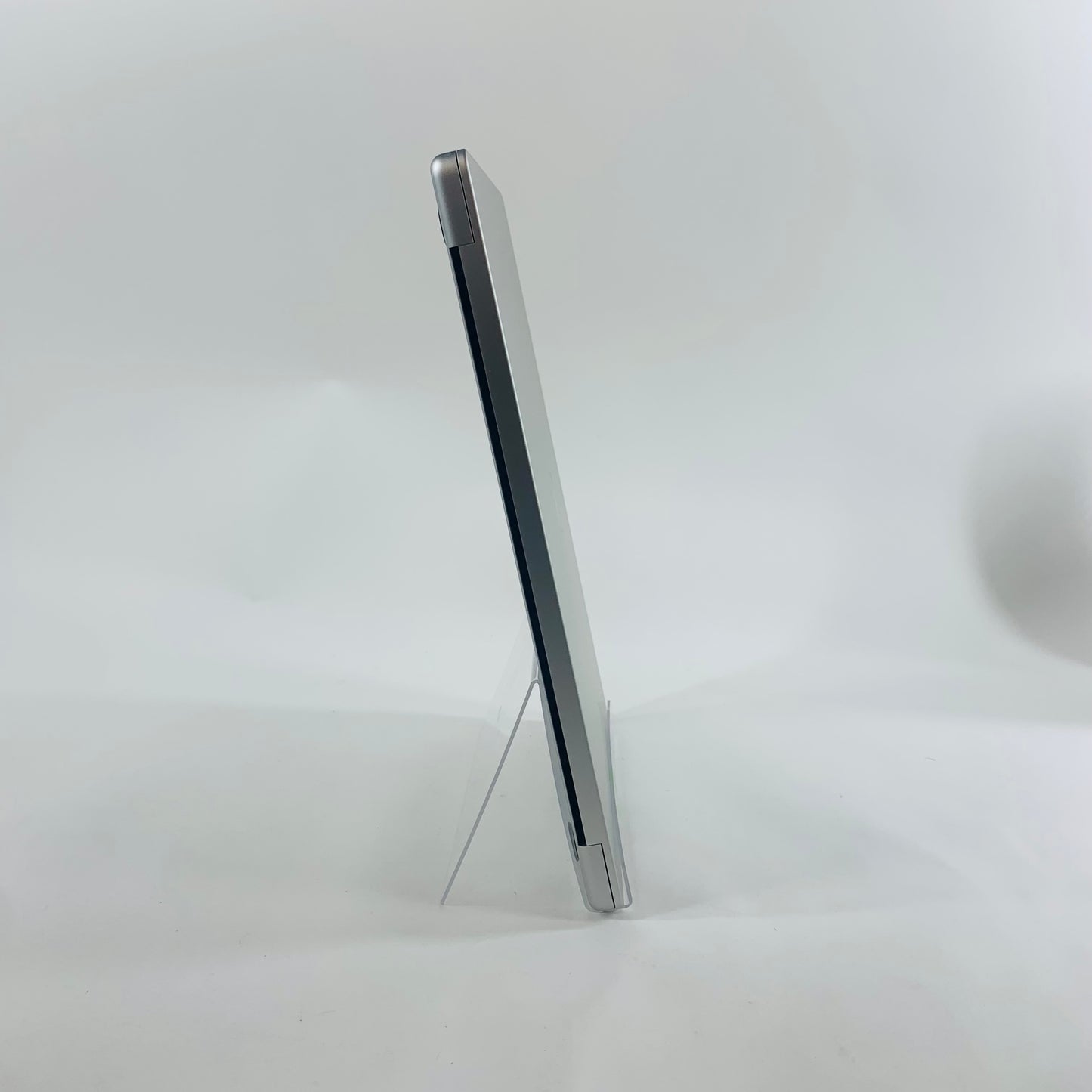 2023 Apple MacBook Pro 16" M2 Pro 19C GPU 3.5GHz 16 512GB SSD MNWC3LL/A