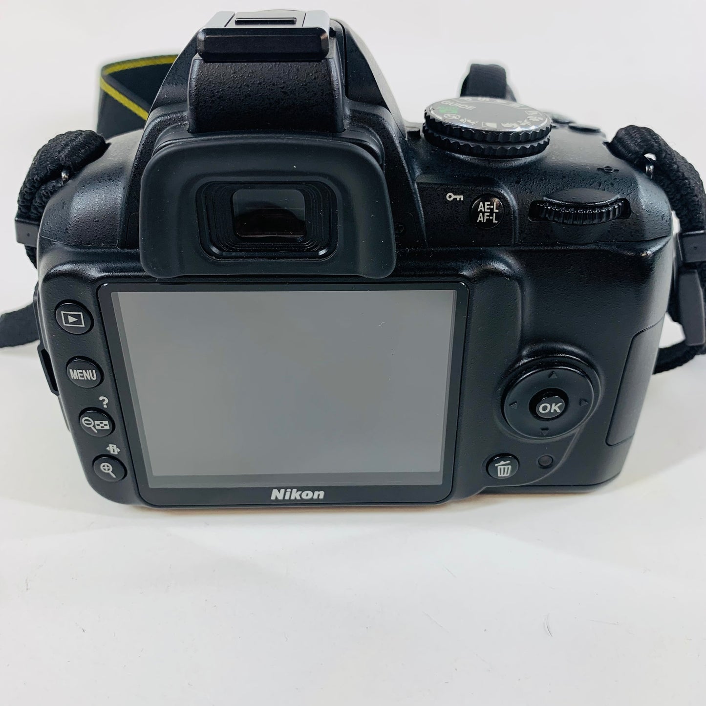 Nikon D3000 10.0MP Digital Camera