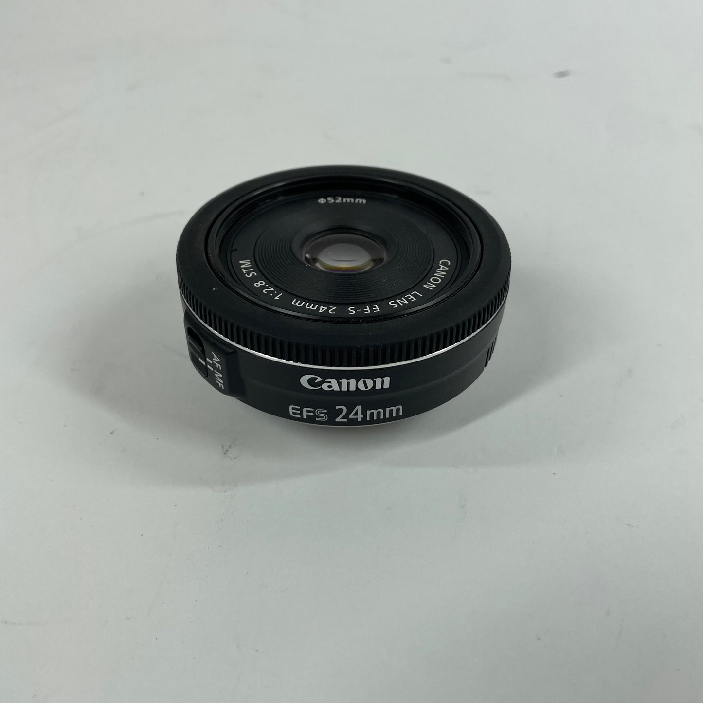 Canon EF-S 24mm f/2.8