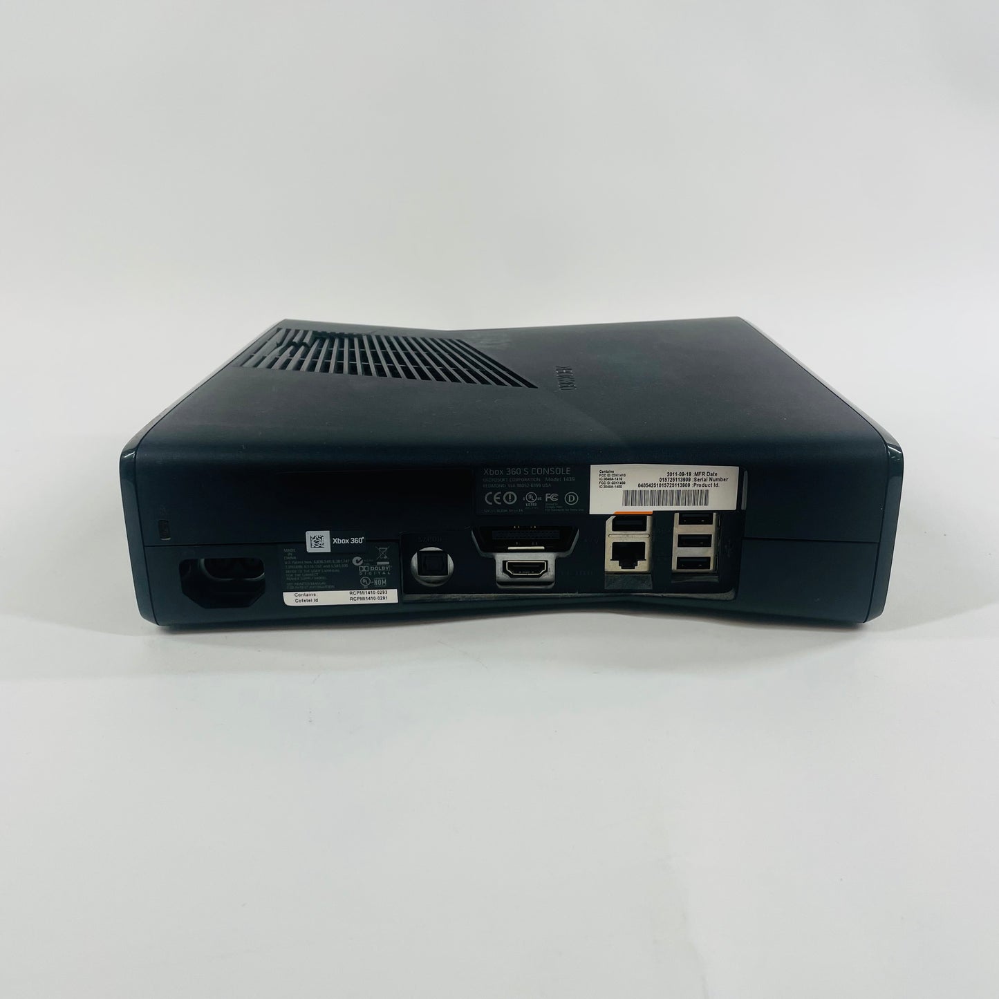 Microsoft Xbox 360 S 250GB Console Gaming System Black 1439 + Kinect