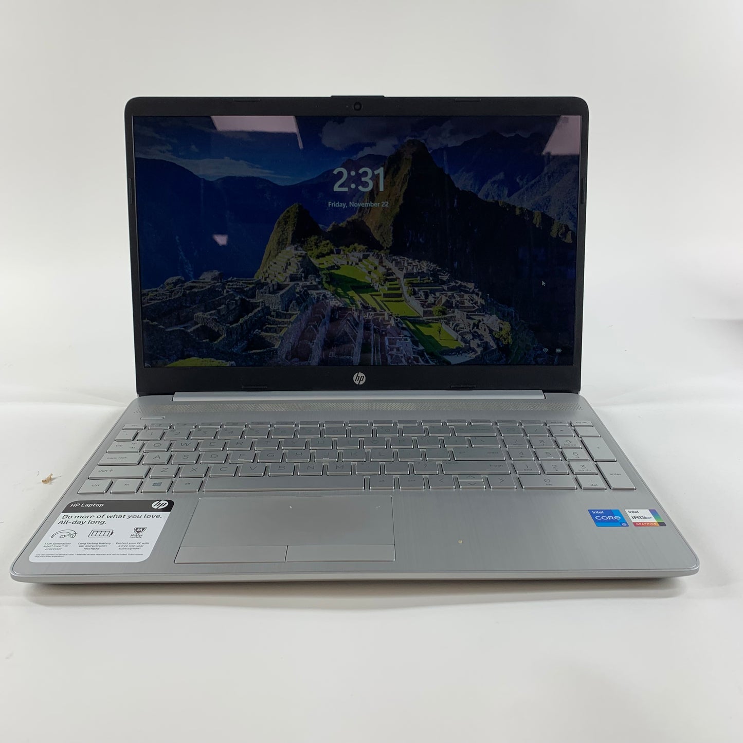 HP Laptop 15-DW3015CL 16" i5-1135G7 2.4GHz 12GB RAM 1TB HDD