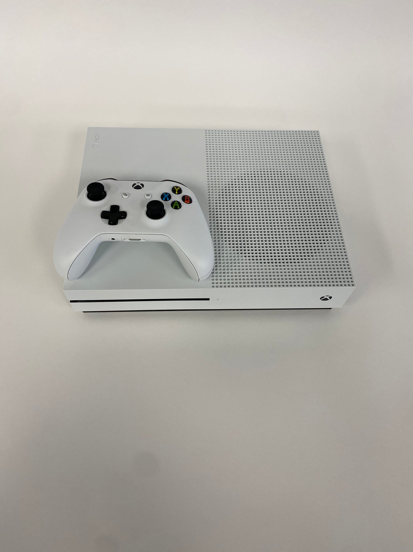 Microsoft Xbox One S 500GB Console Gaming System White 16