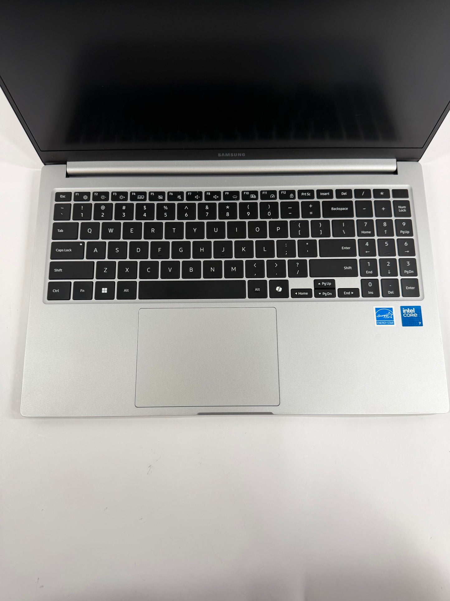 Samsung Galaxy Book4 NP750XGK 15.6" 7150U 1.8GHz 16GB RAM 512GB SSD