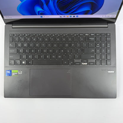 Broken Asus Vivobook Pro 15 Core Ultra 9 185H 2.5GHz 24GB RAM 2TB SSD READ